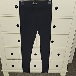 VENUS Classic Black Leggings NWOT